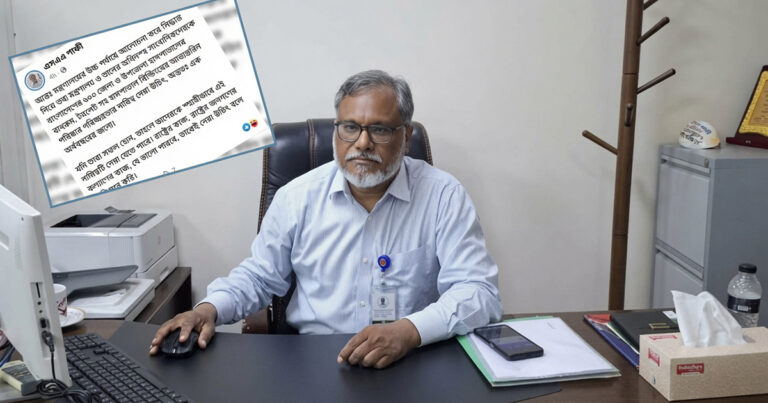 হাসপাতালের বাথরুম পরিষ্কার সাংবাদিক