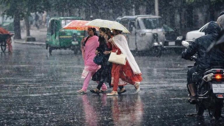 দেশজুড়ে বজ্রসহ বৃষ্টি অব্যাহত থাকার পূর্বাভাস, যা জানাল আবহাওয়া অধিদপ্তর